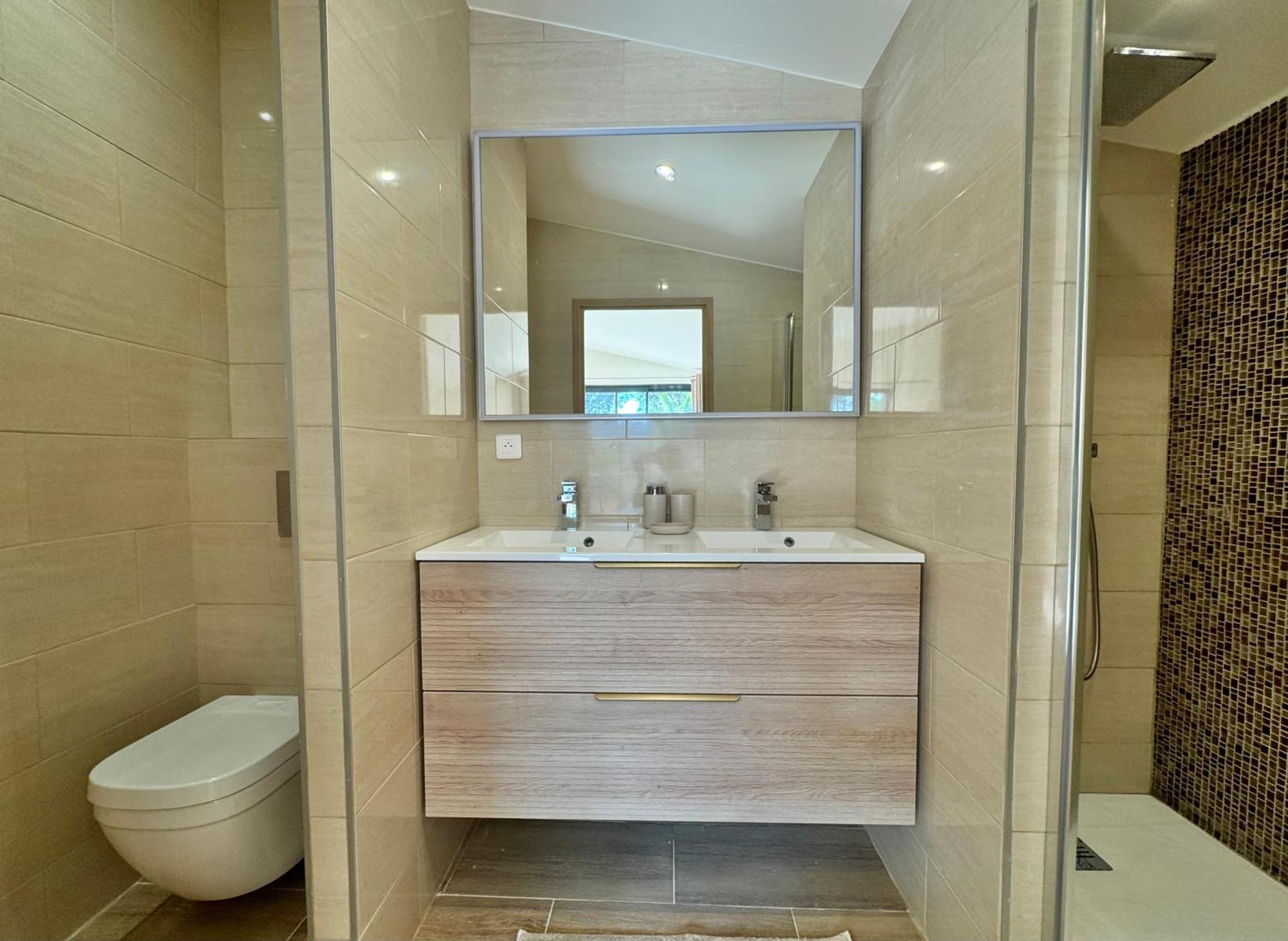Villa La Source 83 - Room Close To St Tropez Коголен Екстериор снимка