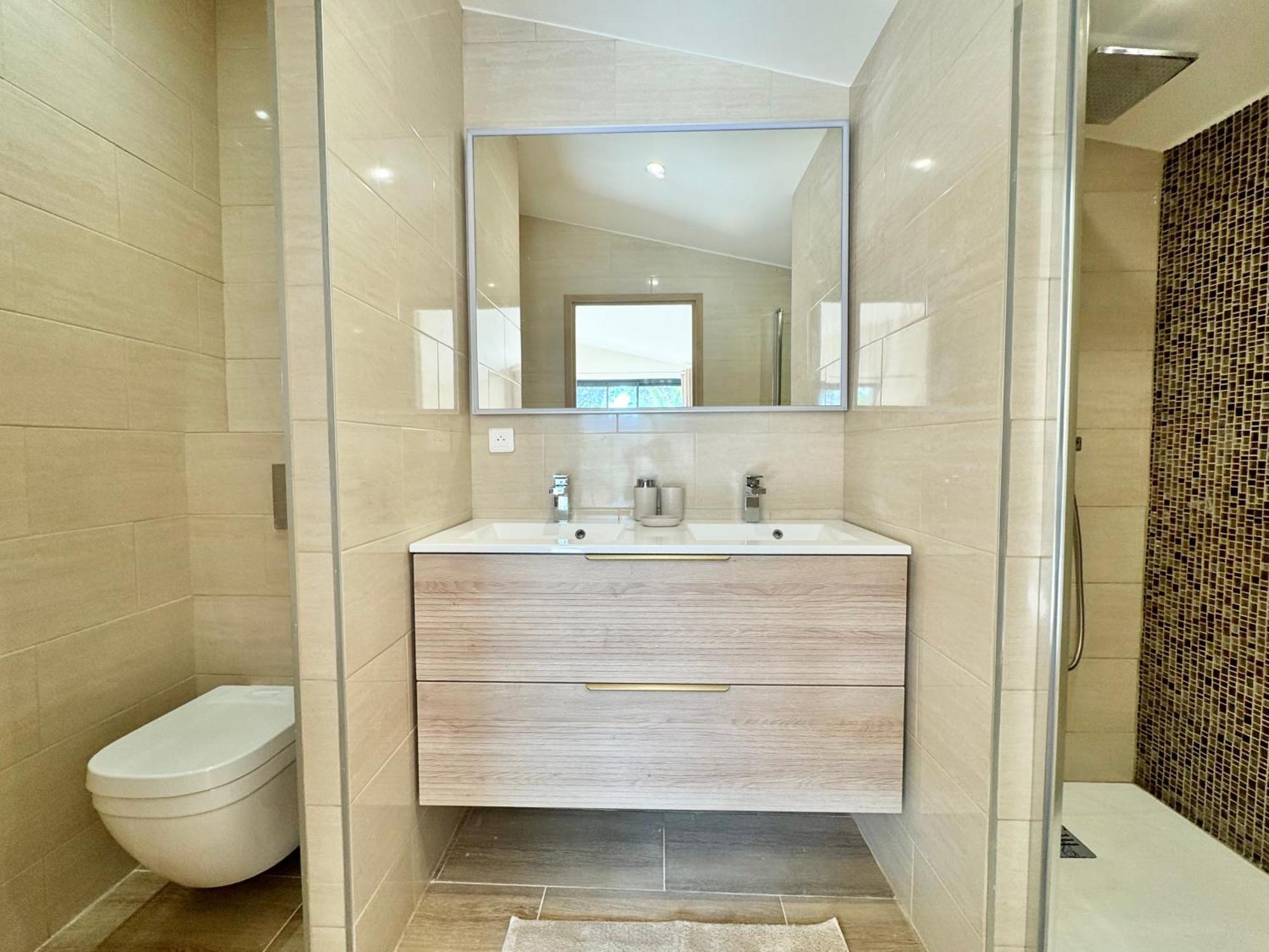Villa La Source 83 - Room Close To St Tropez Коголен Екстериор снимка